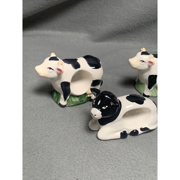 Cow Napkin Holder Ring Set of 4 Ceramic Vintage Farmhouse Decor - Picture 2 of 16